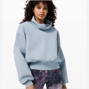 Lululemon Full Flourish Pullover in Chambray Blue
